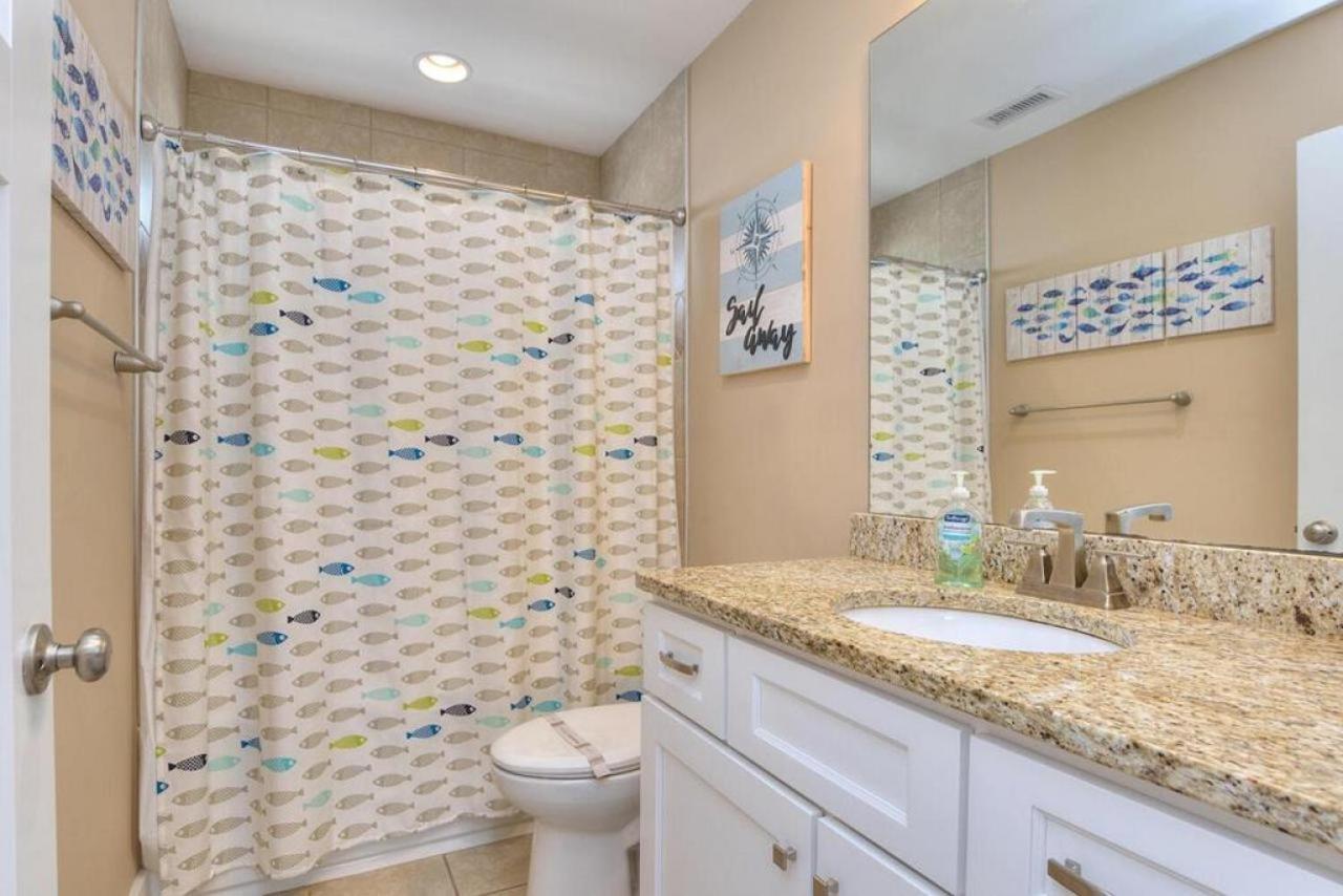 Fishizzle Villa Oak Island Exterior photo
